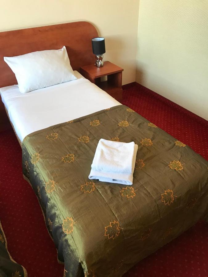 Motel Pintal Ґожув-Велькопольський Екстер'єр фото