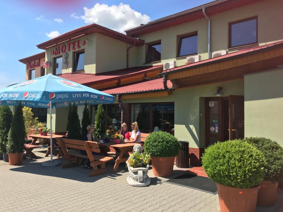 Motel Pintal Ґожув-Велькопольський Екстер'єр фото